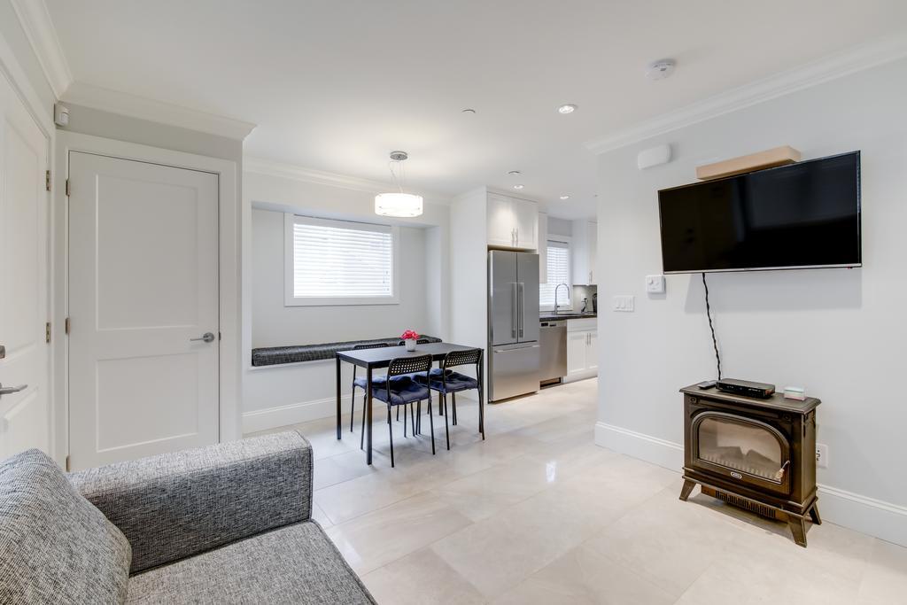 New Urban Modern Main Street House Vila Vancouver Exterior foto